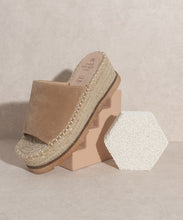 Load image into Gallery viewer, OASIS SOCIETY Ivy Espadrille Platform Slide - In Your Space Boutique
