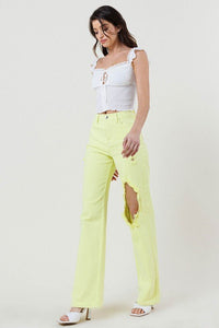 DISTRESSED WIDE CUT STRAIGHT LEG JEANS - In Your Space Boutique