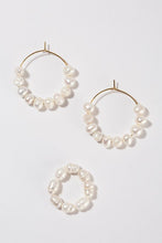 Load image into Gallery viewer, Natural pearl hoop ring and earring set - In Your Space Boutique

