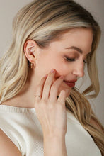 Load image into Gallery viewer, Ripple ring and earring set   gold
